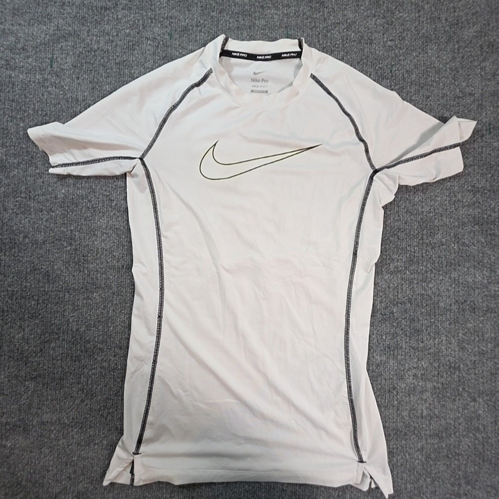 Nike Shirt Mens Medium White Pro Dri-Fit Tight Fit Short Sleeve Running Top
